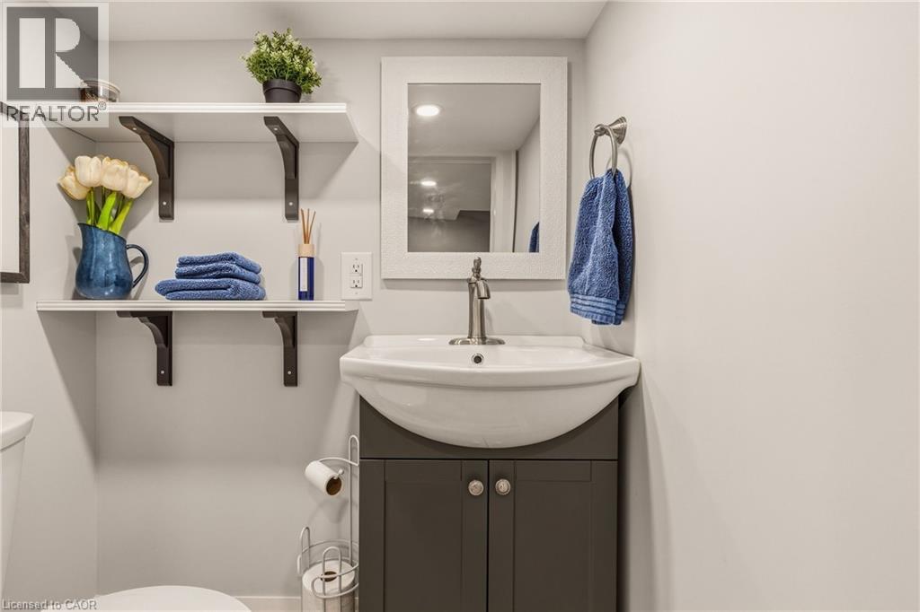 14 Mars Avenue, Hamilton, Ontario  L8L 3V8 - Photo 40 - 40823023