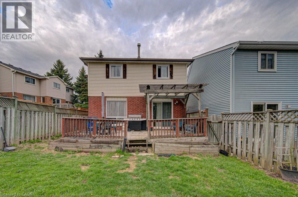 237b Thistleglen Place, Waterloo, Ontario  N2T 2A6 - Photo 34 - 40823052