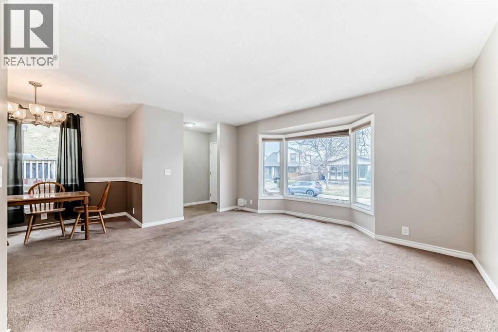 47 Templemont Drive Ne, Calgary, Alberta  T1Y 4Z5 - Photo 13 - A2301876