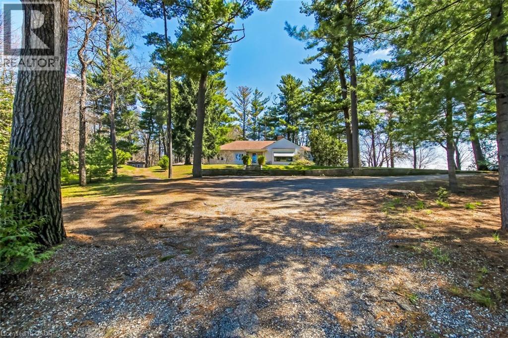 599 Gage Street, Delhi, Ontario  N4B 2G4 - Photo 2 - 40823060