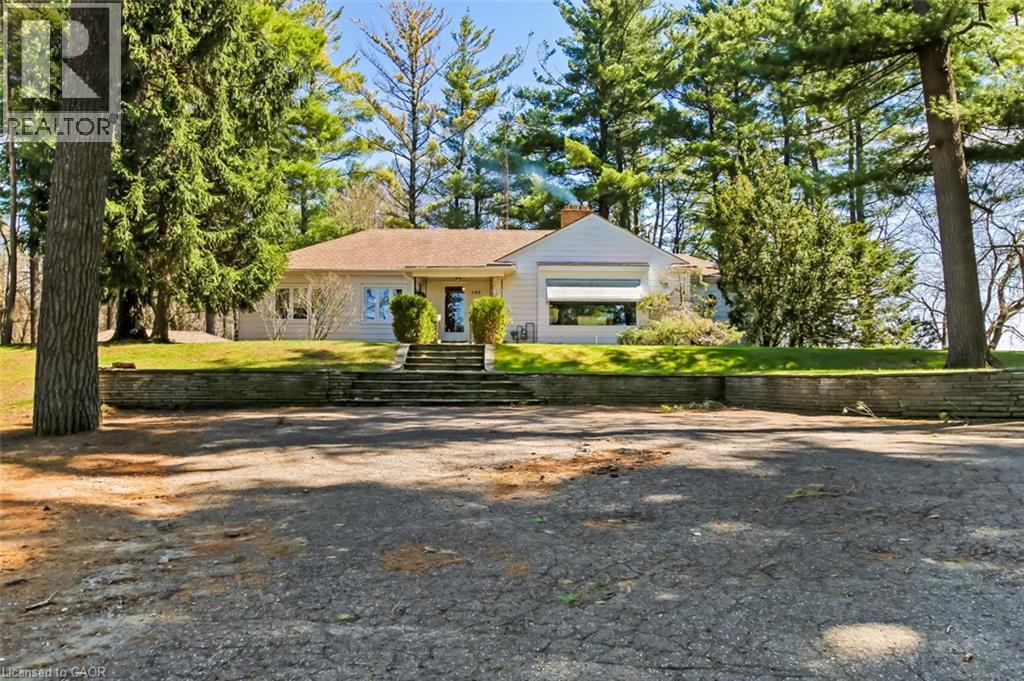 599 Gage Street, Delhi, Ontario  N4B 2G4 - Photo 3 - 40823060