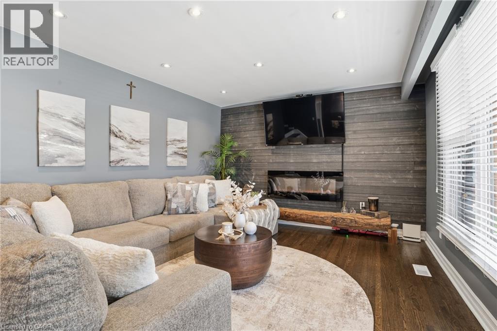 46 Glenvale Drive, Hamilton, Ontario  L9C 2X6 - Photo 8 - 40823066