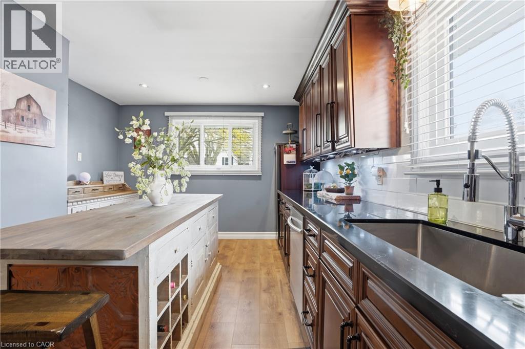 46 Glenvale Drive, Hamilton, Ontario  L9C 2X6 - Photo 13 - 40823066