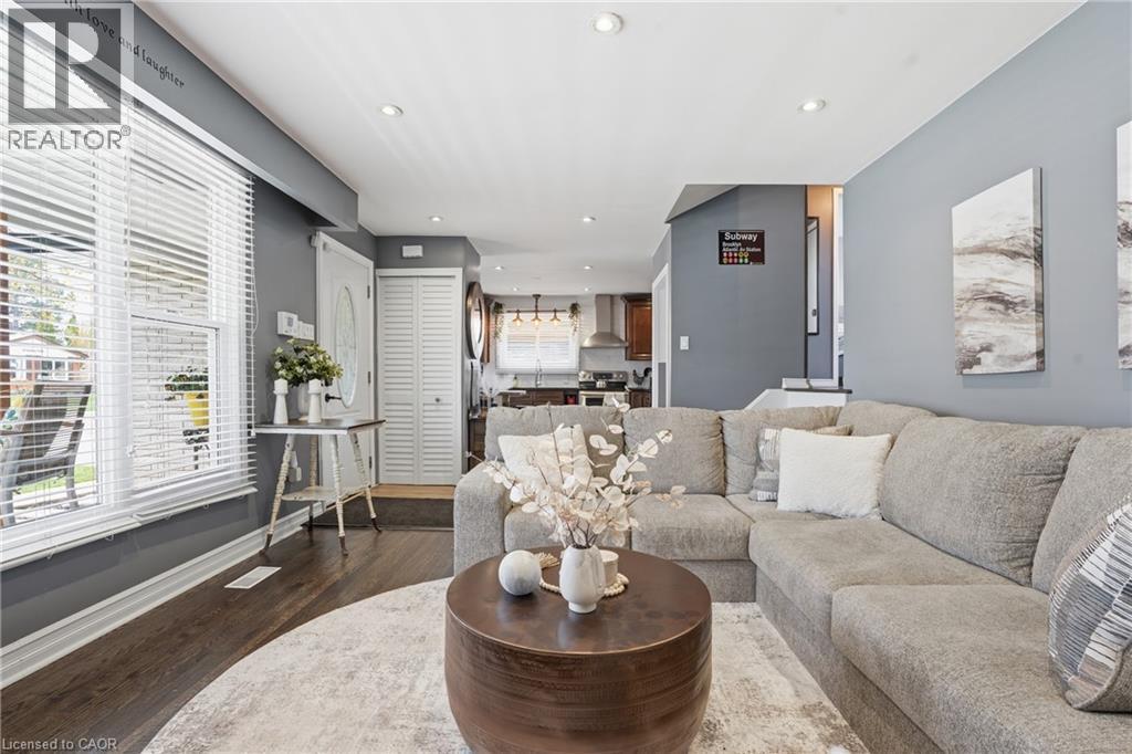 46 Glenvale Drive, Hamilton, Ontario  L9C 2X6 - Photo 10 - 40823066