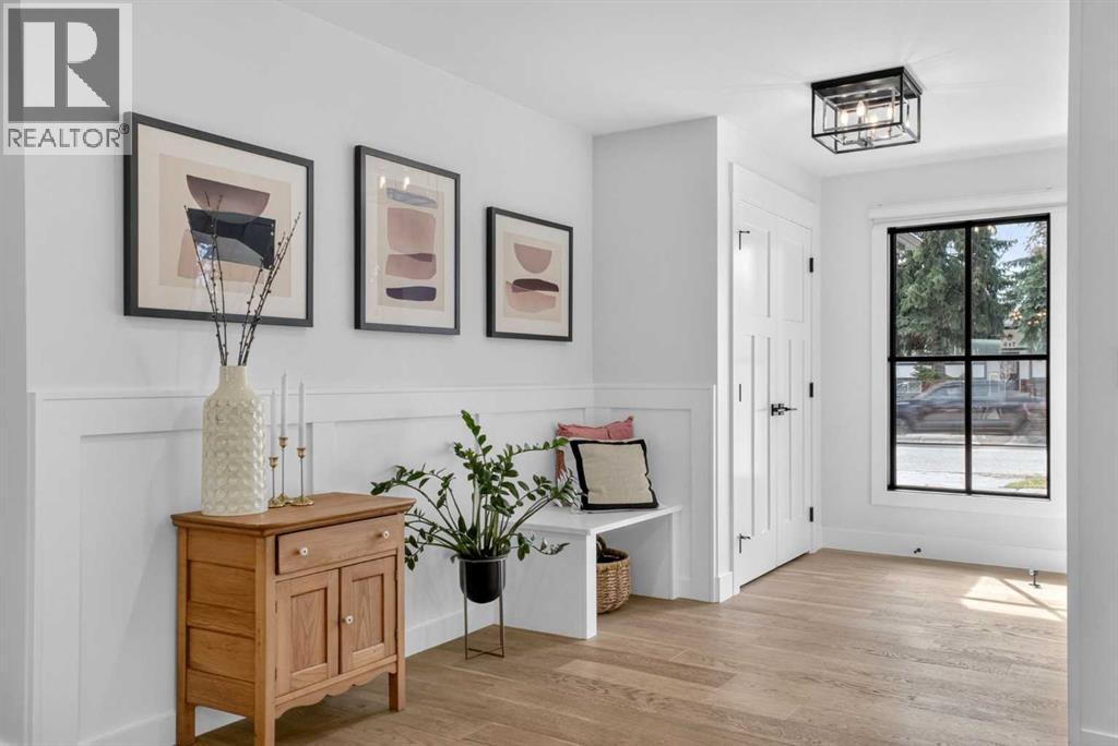 648 Willingdon Boulevard Se, Calgary, Alberta  T2J 2B4 - Photo 3 - A2301980