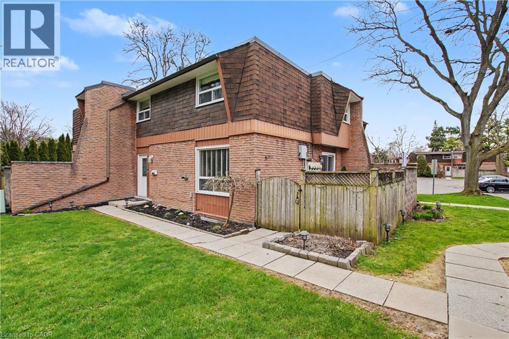 661 Francis Road Unit# 4, Burlington, Ontario  L7T 3X6 - Photo 2 - 40823076