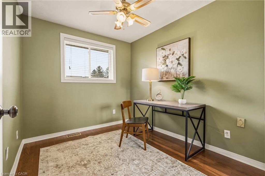 263 Guildwood Drive, Hamilton, Ontario  L9C 6W7 - Photo 24 - 40823097