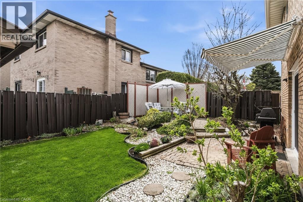 263 Guildwood Drive, Hamilton, Ontario  L9C 6W7 - Photo 43 - 40823097