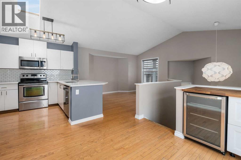 144 Mt Apex Green SE, Calgary, Alberta  T2Z 2V5 - Photo 11 - A2302048