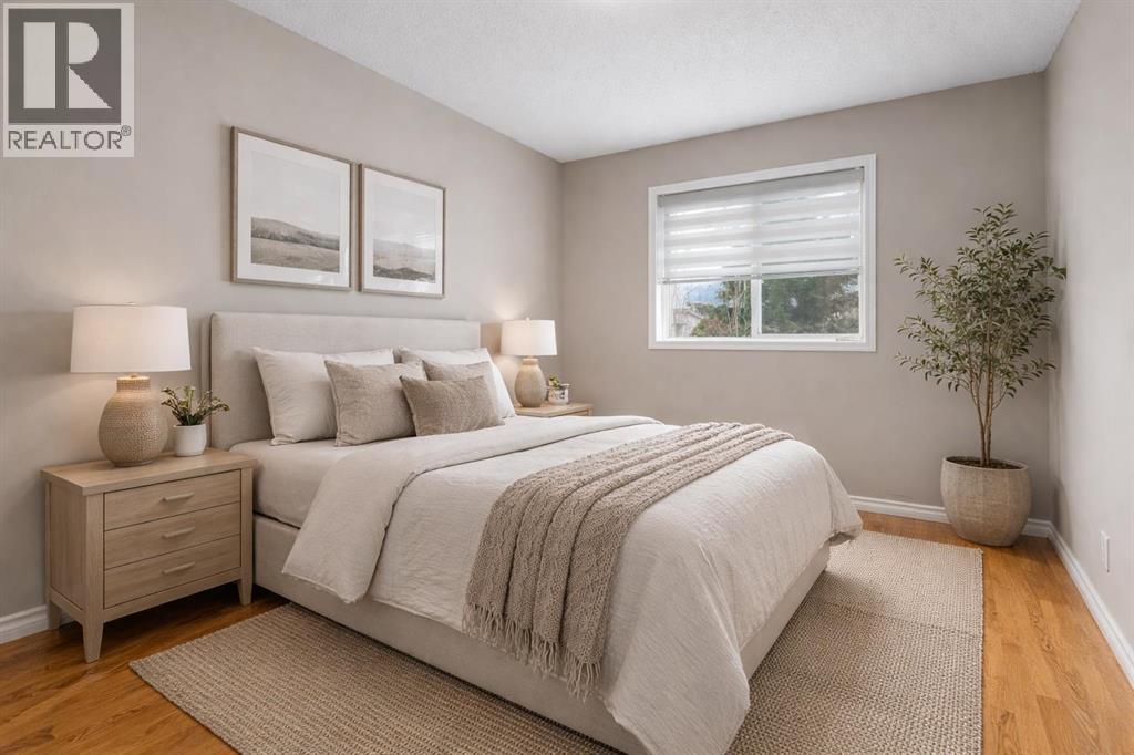 144 Mt Apex Green SE, Calgary, Alberta  T2Z 2V5 - Photo 4 - A2302048