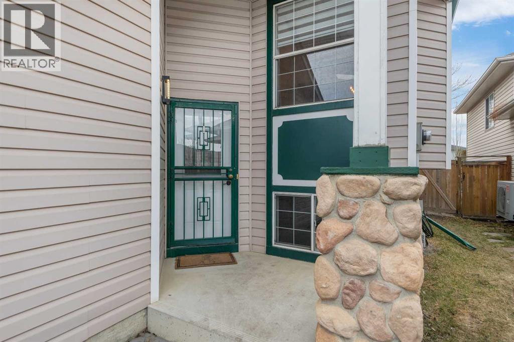 144 Mt Apex Green SE, Calgary, Alberta  T2Z 2V5 - Photo 6 - A2302048