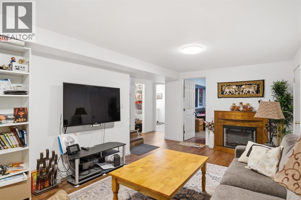 5601 51 Street, Olds, Alberta  T4H 1H9 - Photo 24 - A2302110