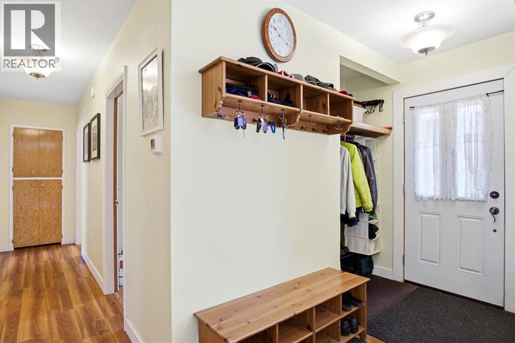 5601 51 Street, Olds, Alberta  T4H 1H9 - Photo 7 - A2302110