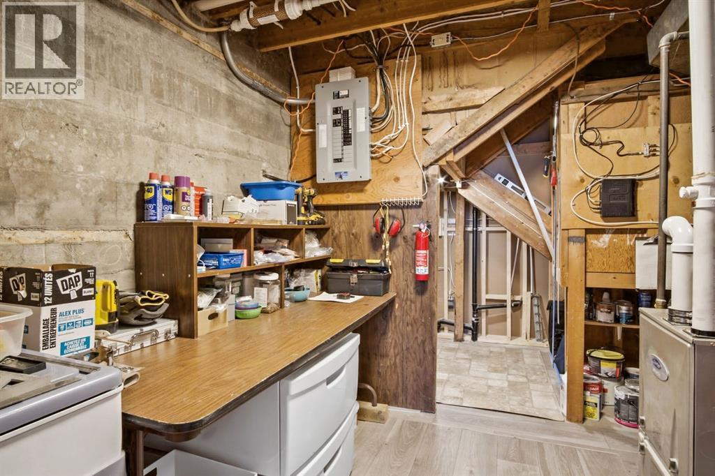 5601 51 Street, Olds, Alberta  T4H 1H9 - Photo 30 - A2302110