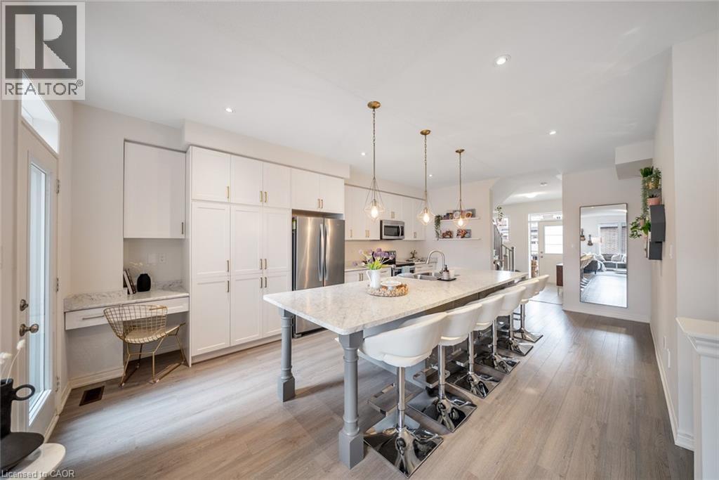 223 Skinner Road, Hamilton, Ontario  L8B 1X2 - Photo 11 - 40823126