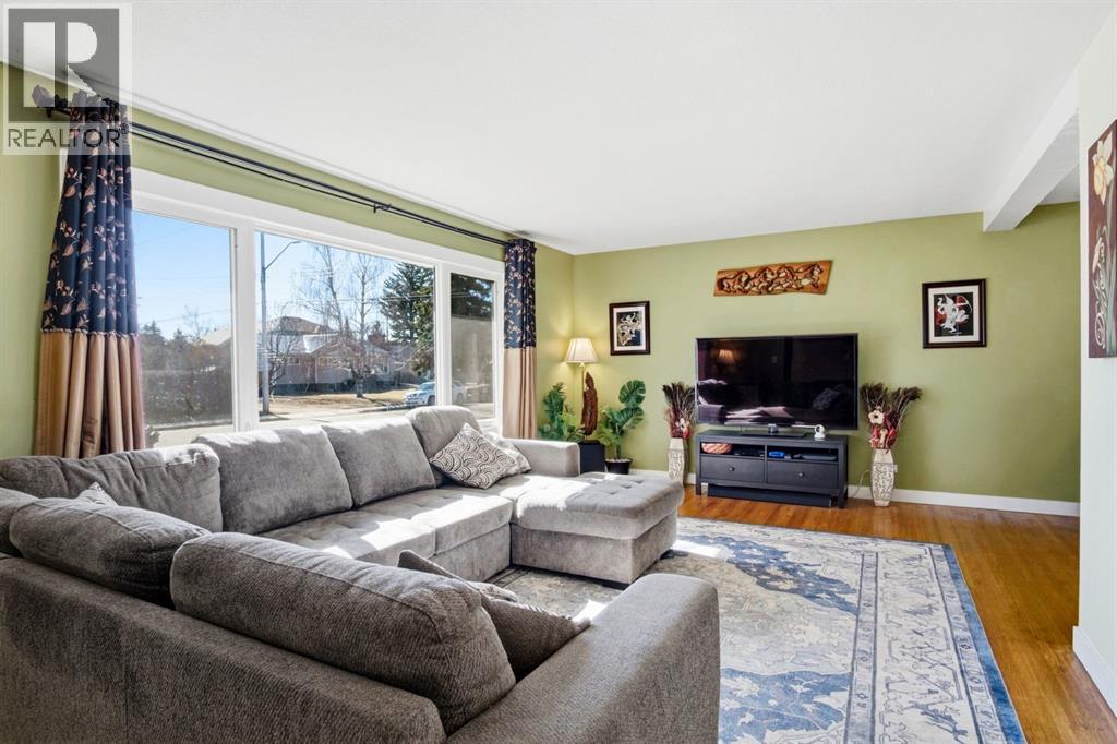 5601 51 Street, Olds, Alberta  T4H 1H9 - Photo 10 - A2302110