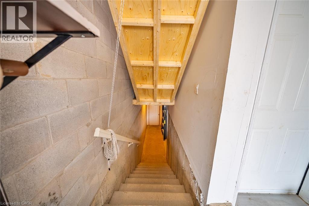 223 Skinner Road, Hamilton, Ontario  L8B 1X2 - Photo 46 - 40823126