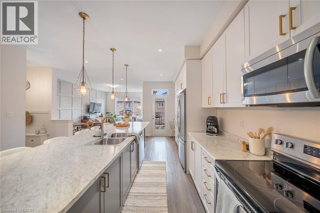 223 Skinner Road, Hamilton, Ontario  L8B 1X2 - Photo 8 - 40823126