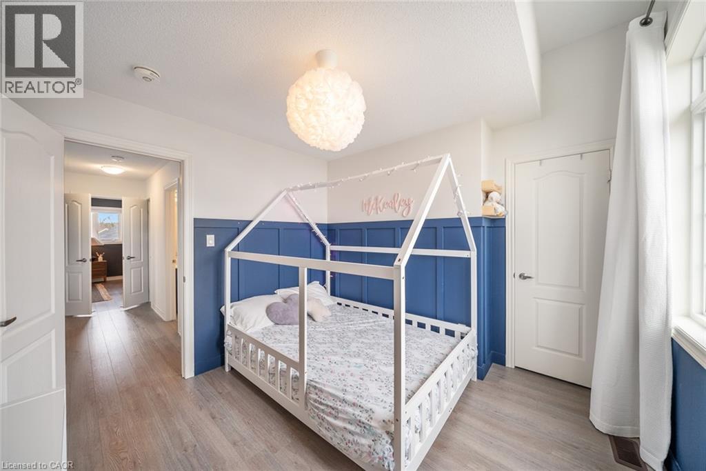 223 Skinner Road, Hamilton, Ontario  L8B 1X2 - Photo 33 - 40823126