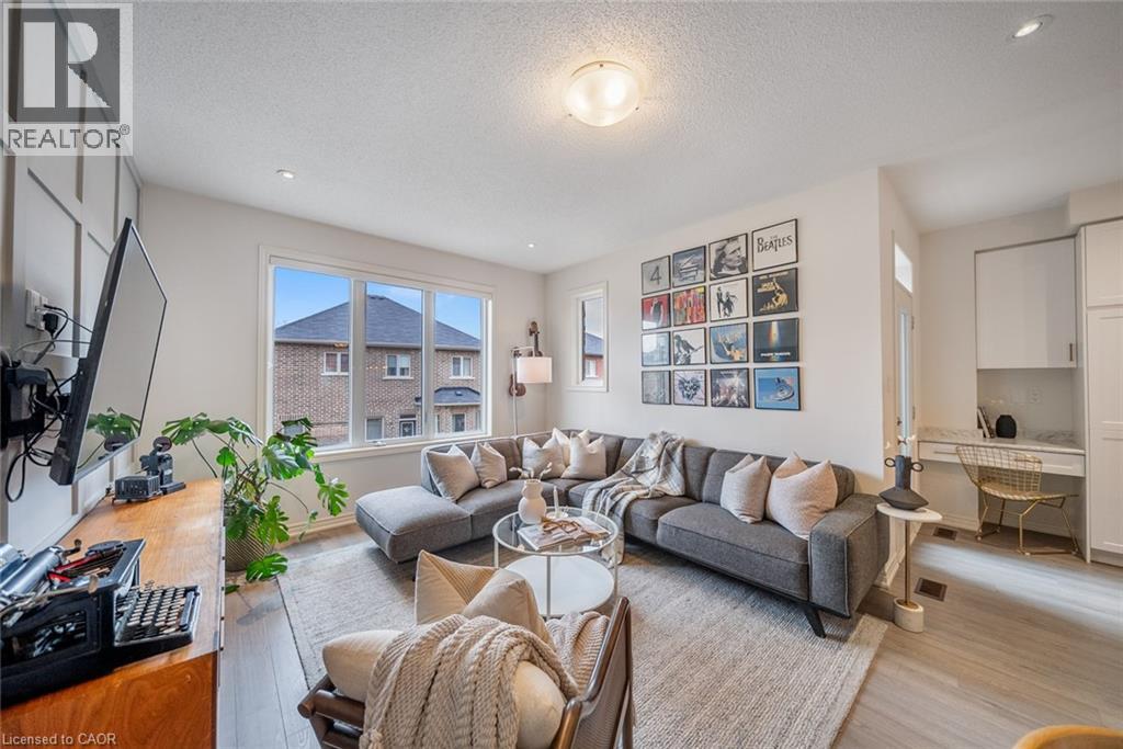 223 Skinner Road, Hamilton, Ontario  L8B 1X2 - Photo 15 - 40823126