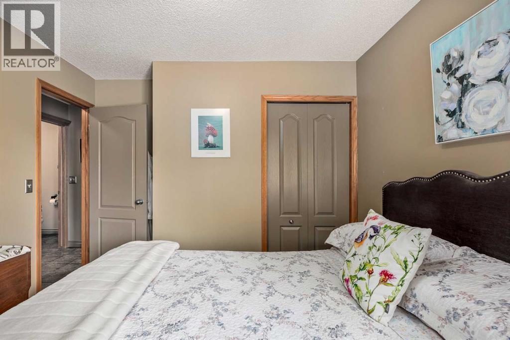 94 Sunset Way, Priddis Greens, Alberta  T0L 1W3 - Photo 25 - A2302298