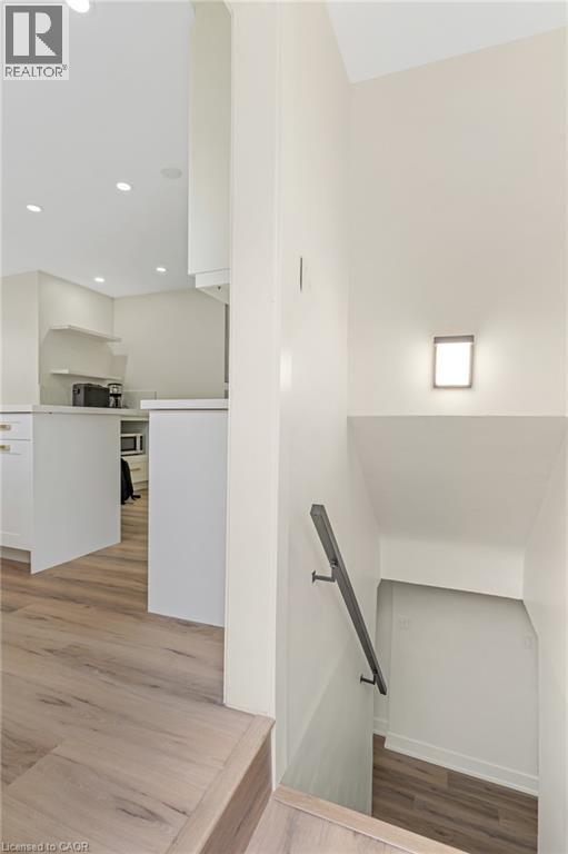 844 Stirling Avenue S, Kitchener, Ontario  N2M 3K3 - Photo 21 - 40823132