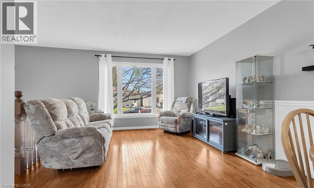 1132 Pearson Drive, Woodstock, Ontario  N4S 8V2 - Photo 10 - 40823136