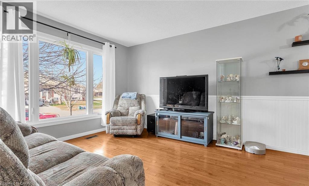 1132 Pearson Drive, Woodstock, Ontario  N4S 8V2 - Photo 11 - 40823136