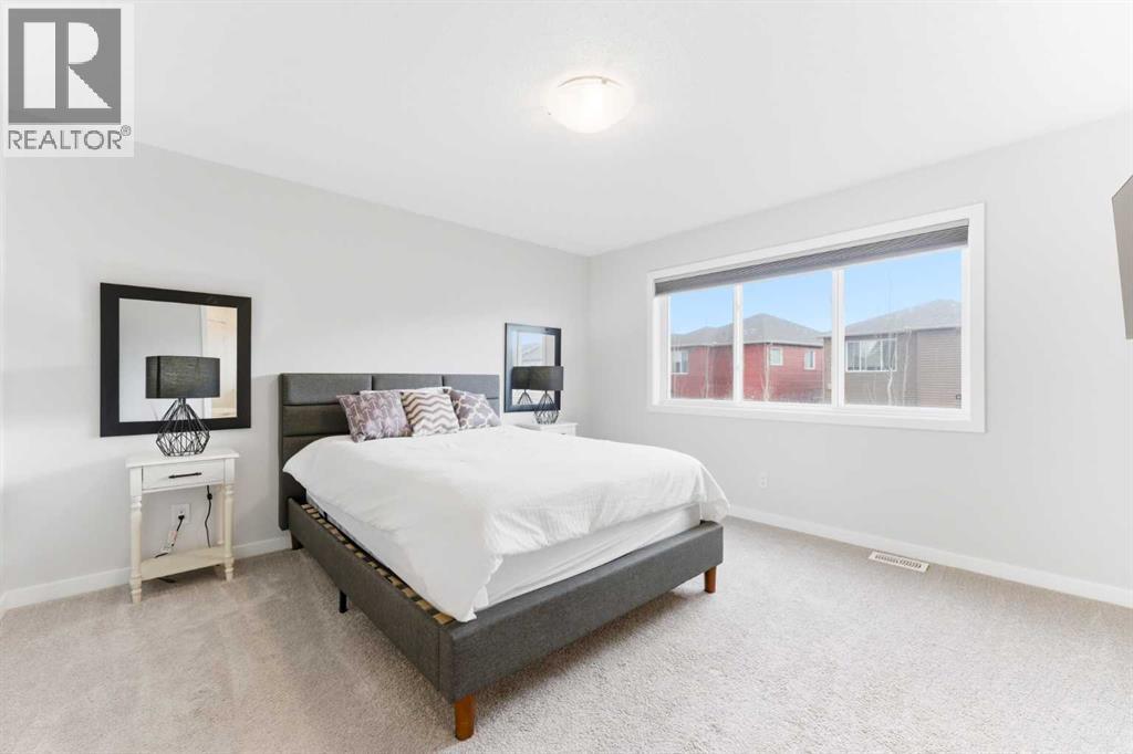 69 Legacy Manor Se, Calgary, Alberta  T2X 2E9 - Photo 16 - A2302444