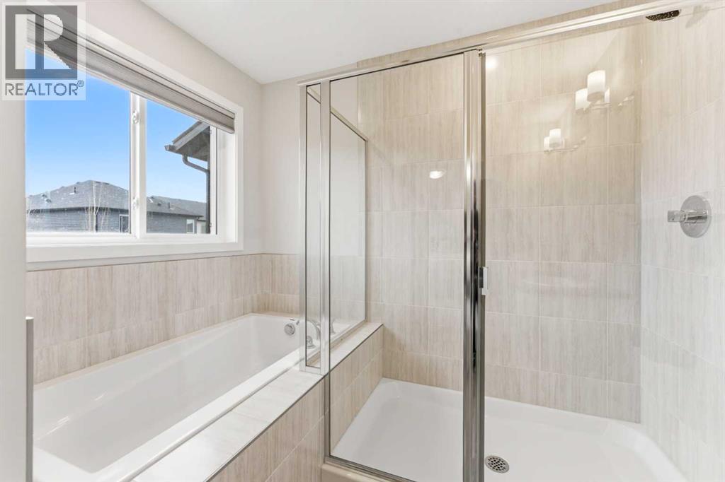 69 Legacy Manor Se, Calgary, Alberta  T2X 2E9 - Photo 19 - A2302444