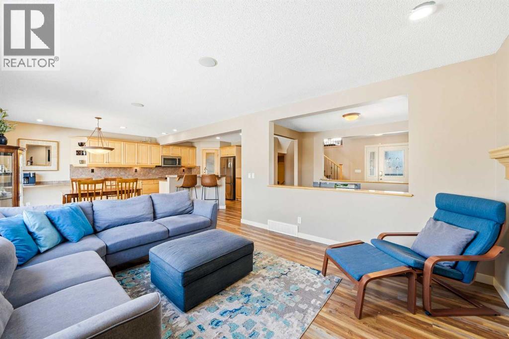 101 Cougarstone Manor SW, Calgary, Alberta  T3H 5N5 - Photo 13 - A2302495