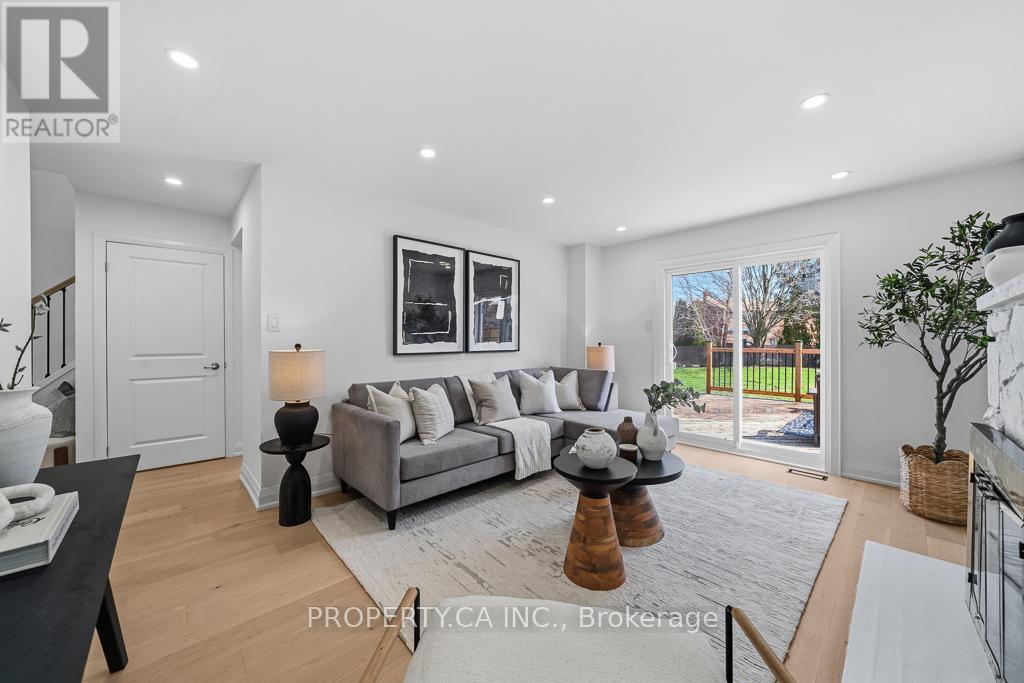 217 Hampton Court, Newmarket, Ontario  L3Y 6J5 - Photo 11 - N13030742