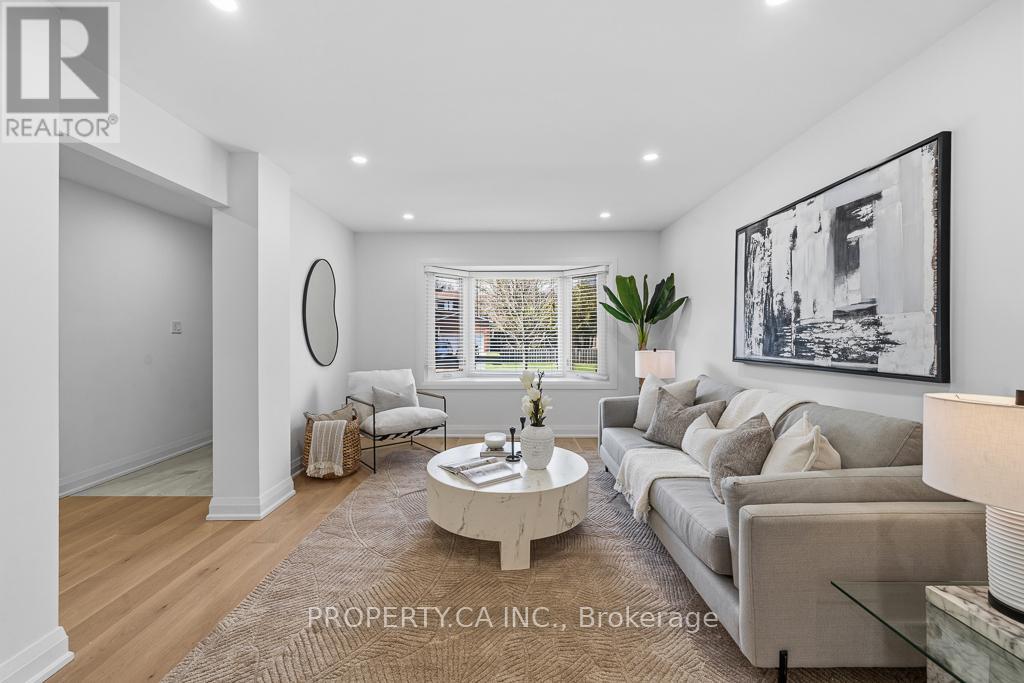 217 Hampton Court, Newmarket, Ontario  L3Y 6J5 - Photo 15 - N13030742