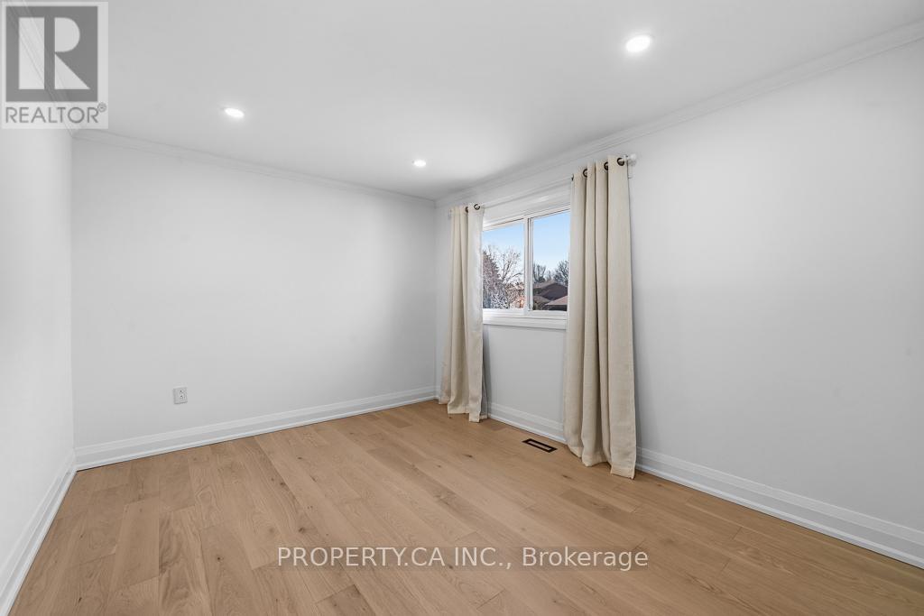 217 Hampton Court, Newmarket, Ontario  L3Y 6J5 - Photo 23 - N13030742