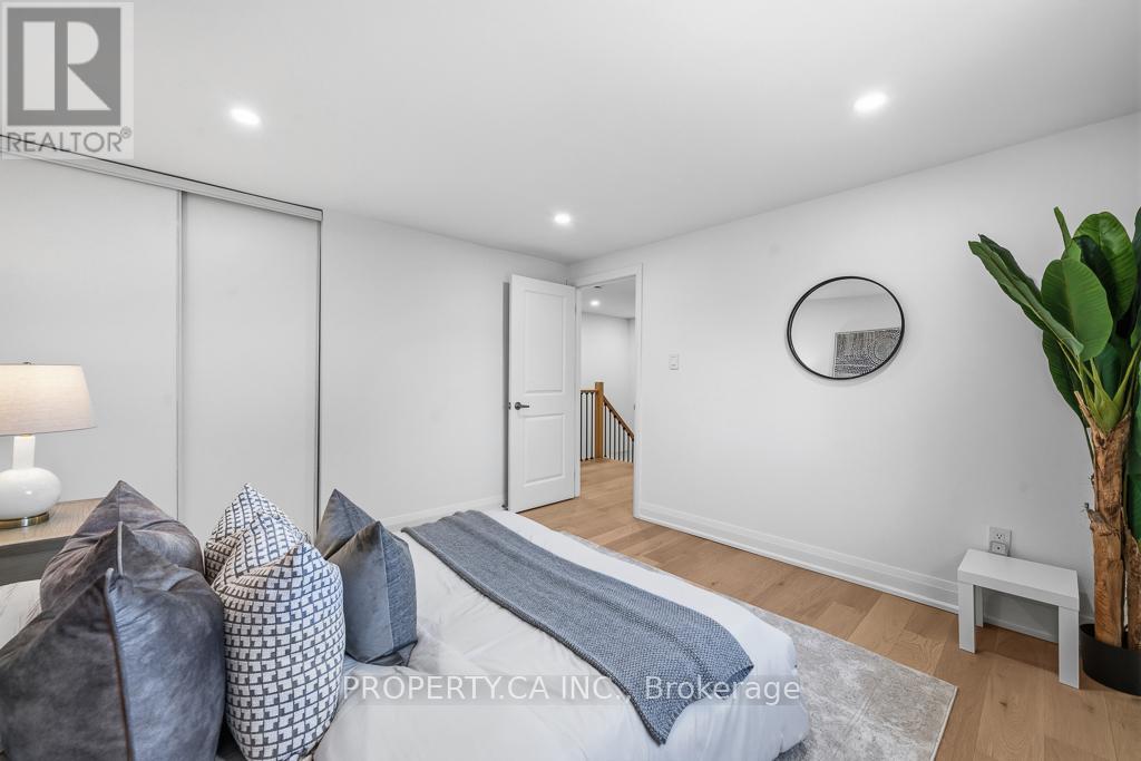 217 Hampton Court, Newmarket, Ontario  L3Y 6J5 - Photo 26 - N13030742