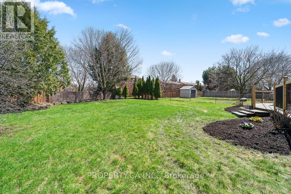 217 Hampton Court, Newmarket, Ontario  L3Y 6J5 - Photo 45 - N13030742