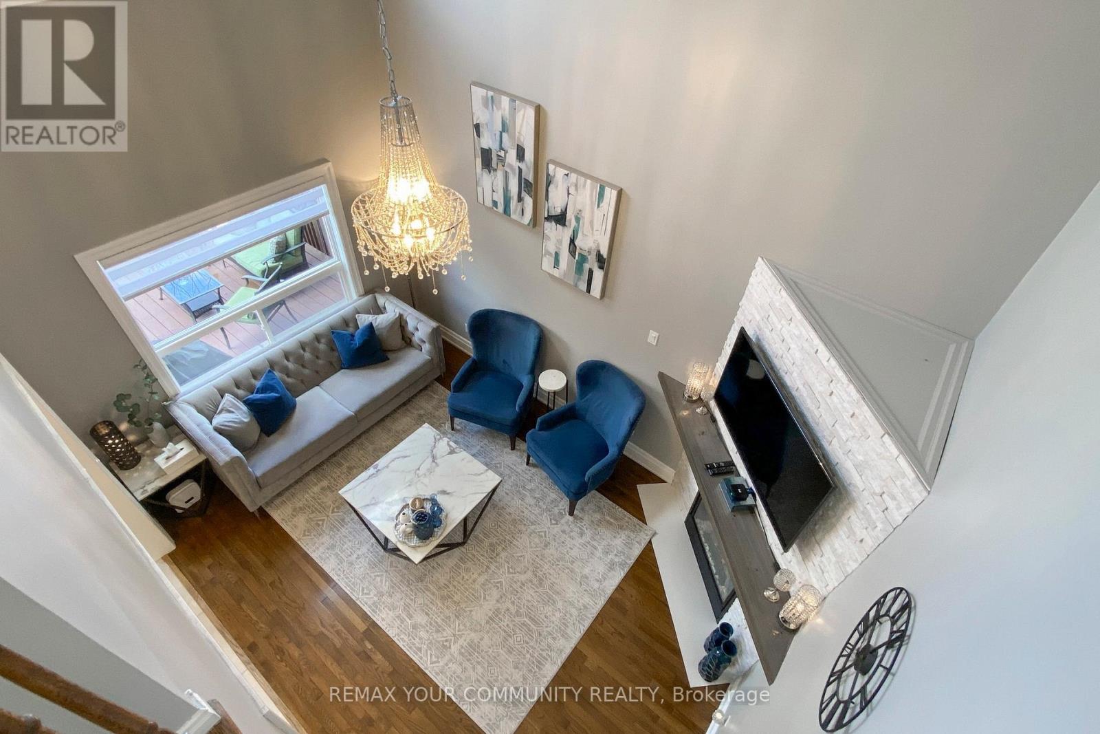 54 English Oak Drive, Richmond Hill, Ontario  L4E 3W2 - Photo 8 - N13030744