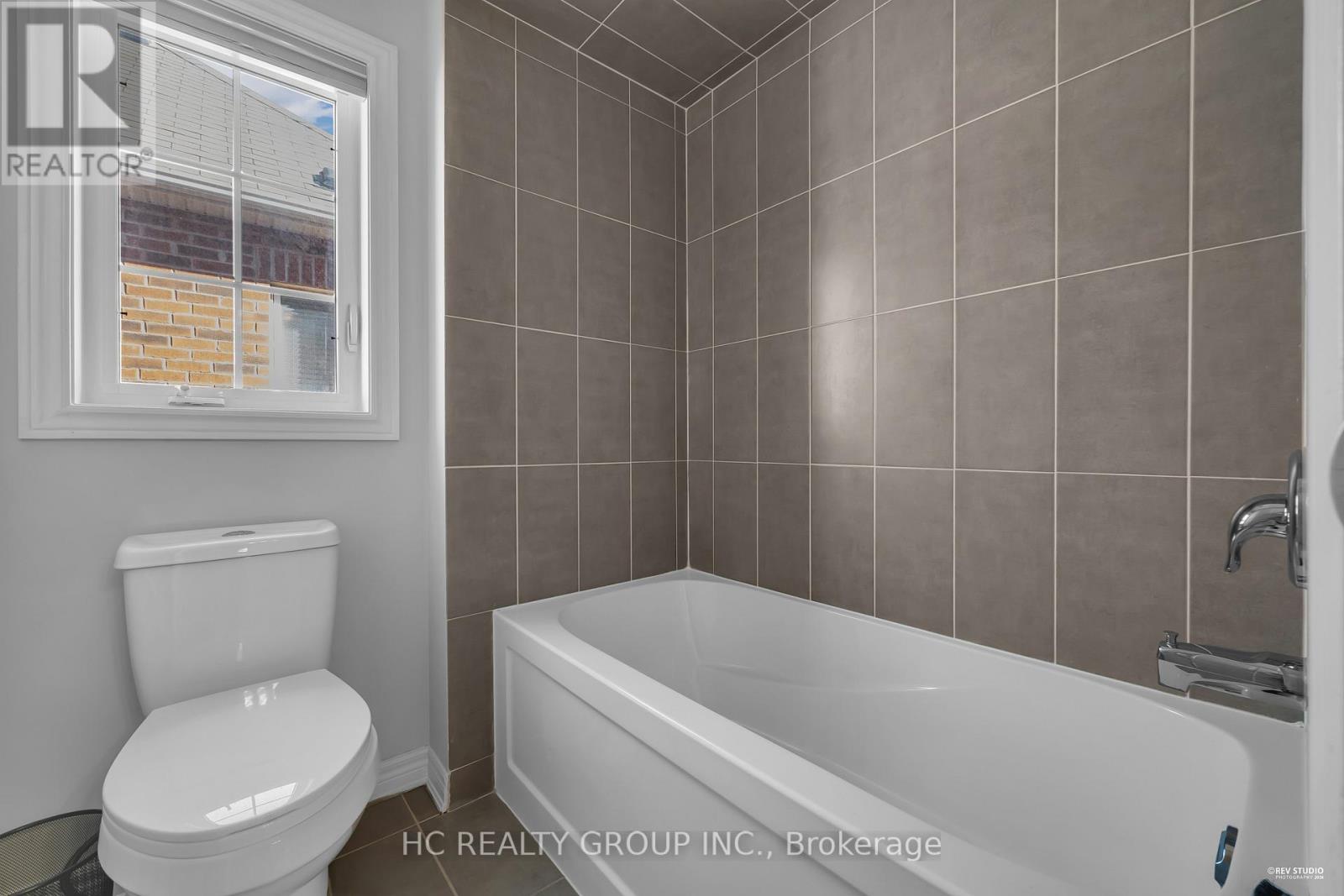 1241 Art Westlake Avenue, Newmarket, Ontario  L3X 0C8 - Photo 31 - N13030766