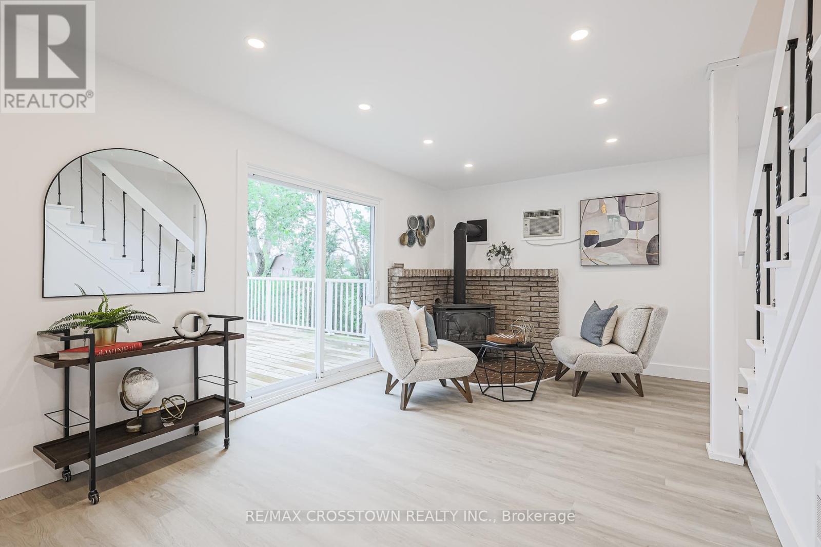 128 Moores Beach Road, Georgina, Ontario  L0E 1N0 - Photo 13 - N13030772