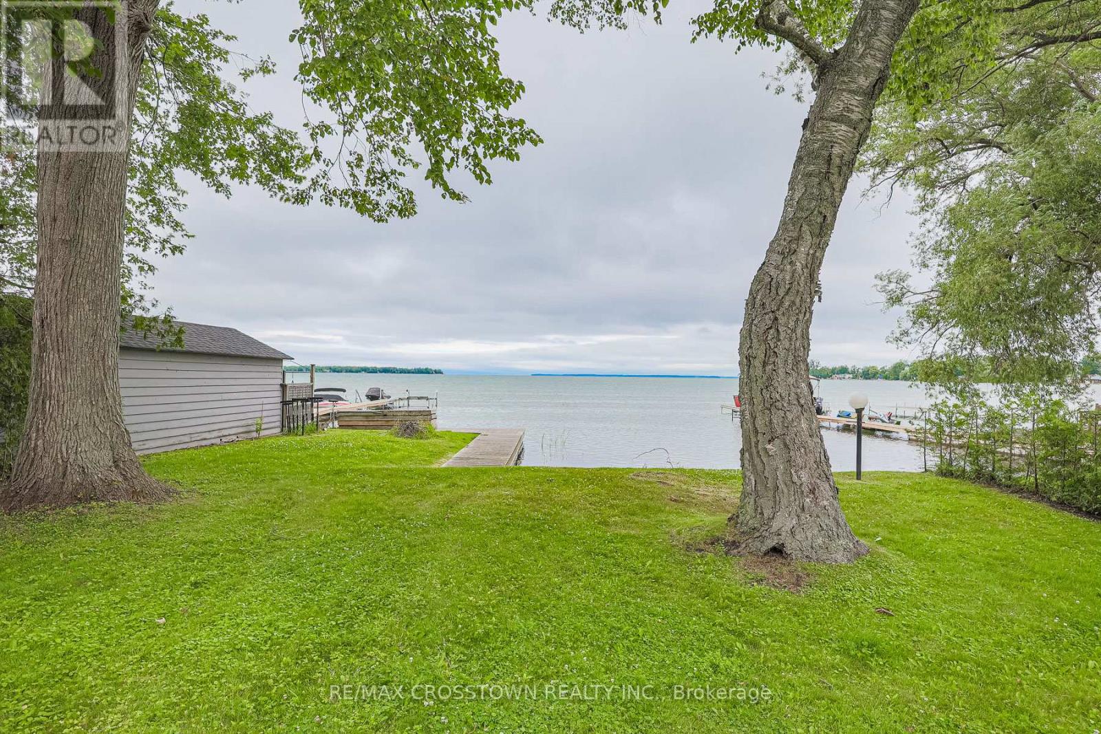 128 Moores Beach Road, Georgina, Ontario  L0E 1N0 - Photo 2 - N13030772