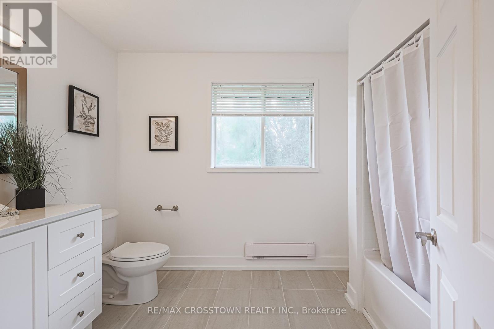 128 Moores Beach Road, Georgina, Ontario  L0E 1N0 - Photo 34 - N13030772