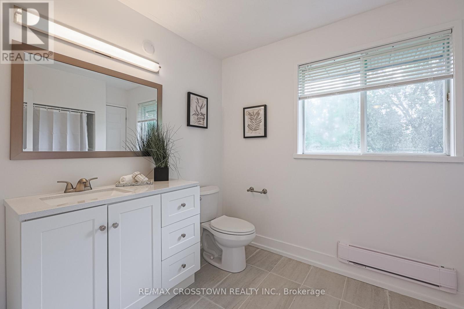 128 Moores Beach Road, Georgina, Ontario  L0E 1N0 - Photo 35 - N13030772