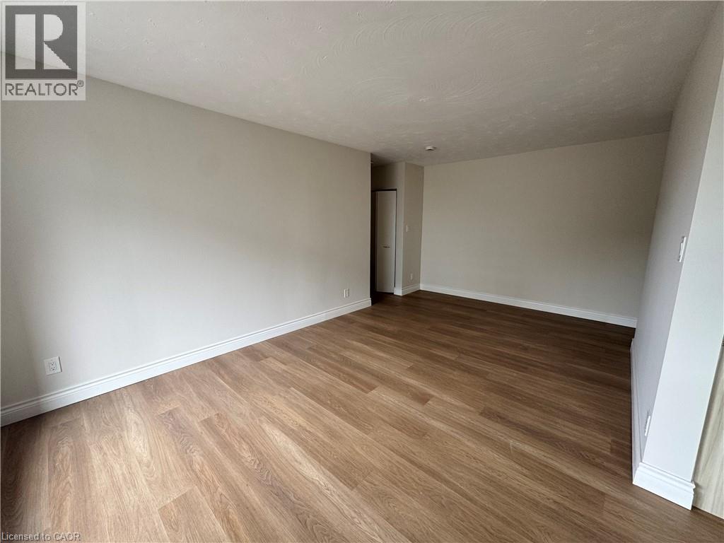 105 Tia Drive Unit# 102, Hamilton, Ontario  L8H 2N8 - Photo 4 - 40823160