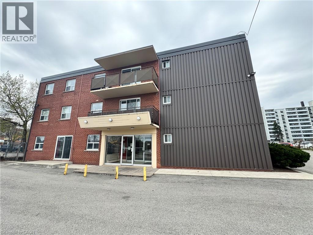 105 TIA Drive Unit# 102, Hamilton, Ontario