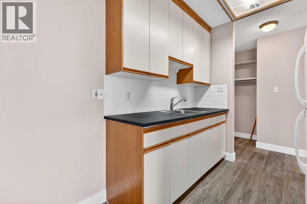 402, 635 56 Avenue Sw, Calgary, Alberta  T2V 0G9 - Photo 17 - A2302617