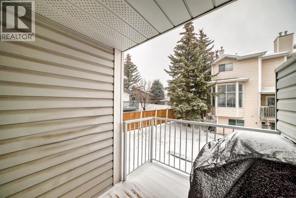 424 Hawkstone Manor Nw, Calgary, Alberta  T3G 3X2 - Photo 21 - A2302779