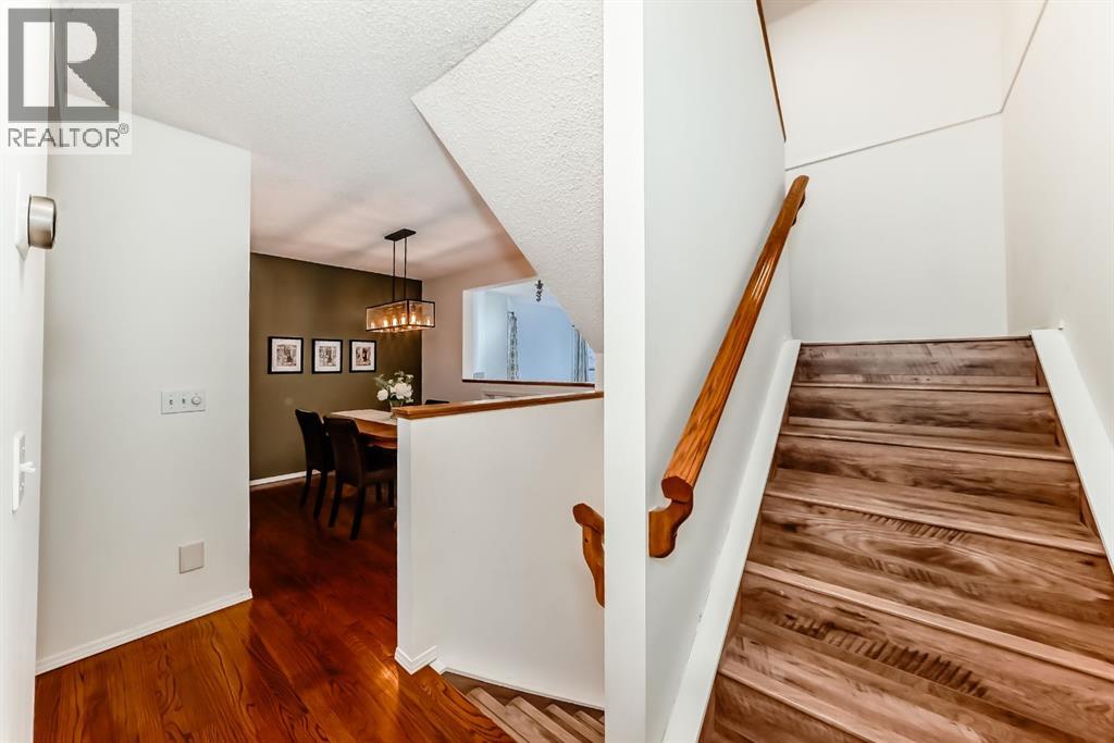 424 Hawkstone Manor Nw, Calgary, Alberta  T3G 3X2 - Photo 15 - A2302779