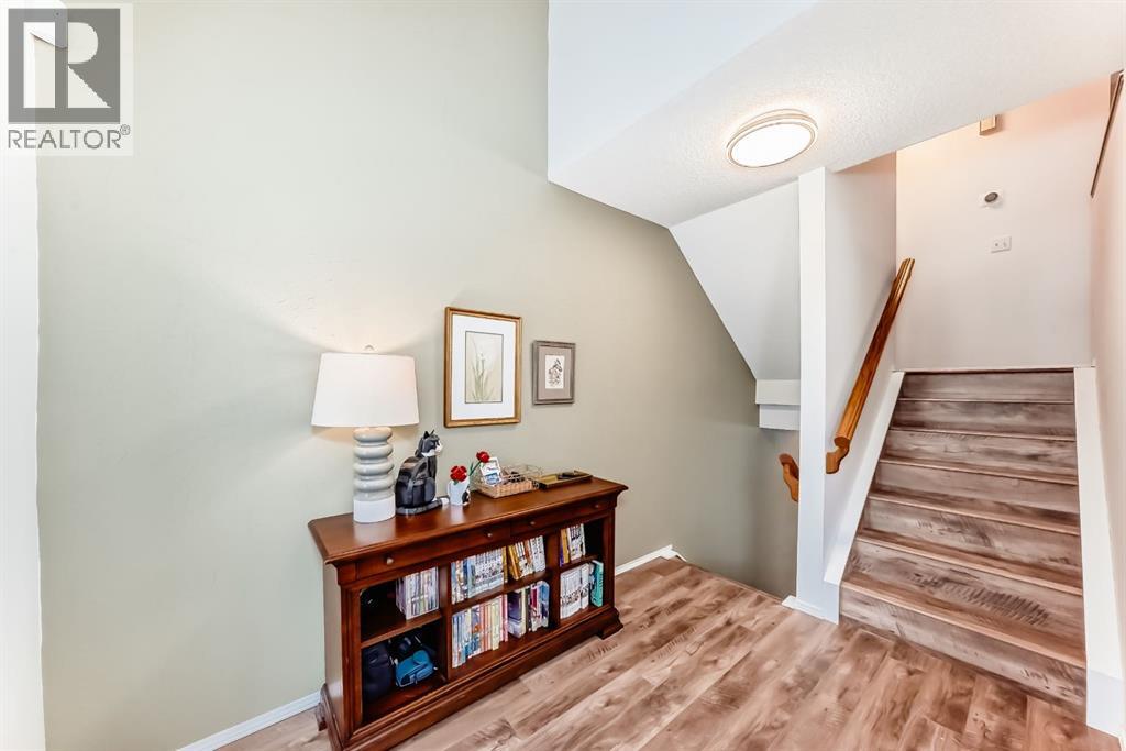 424 Hawkstone Manor Nw, Calgary, Alberta  T3G 3X2 - Photo 38 - A2302779