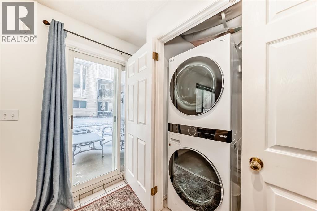 424 Hawkstone Manor Nw, Calgary, Alberta  T3G 3X2 - Photo 43 - A2302779