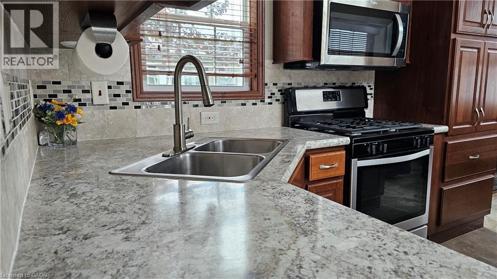 274 Front Road Unit# 88, St. Williams, Ontario  N0E 1P0 - Photo 6 - 40823231